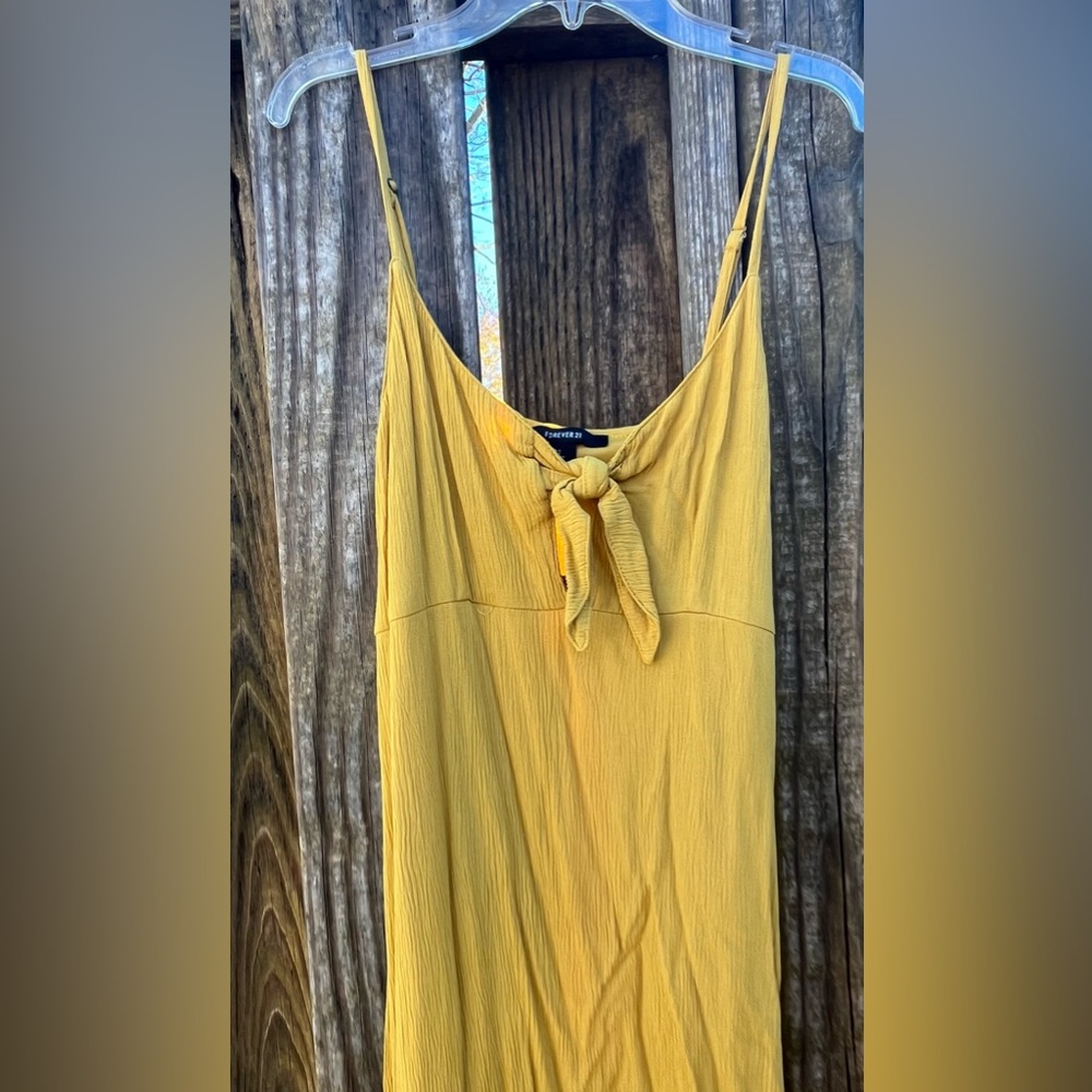 Mustard Keyhole Maxi Dress - Picture 4 of 7